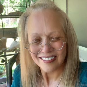 Meet your Posher, Ann